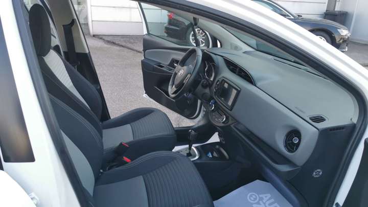 Toyota Yaris 1.5 HSD Active City