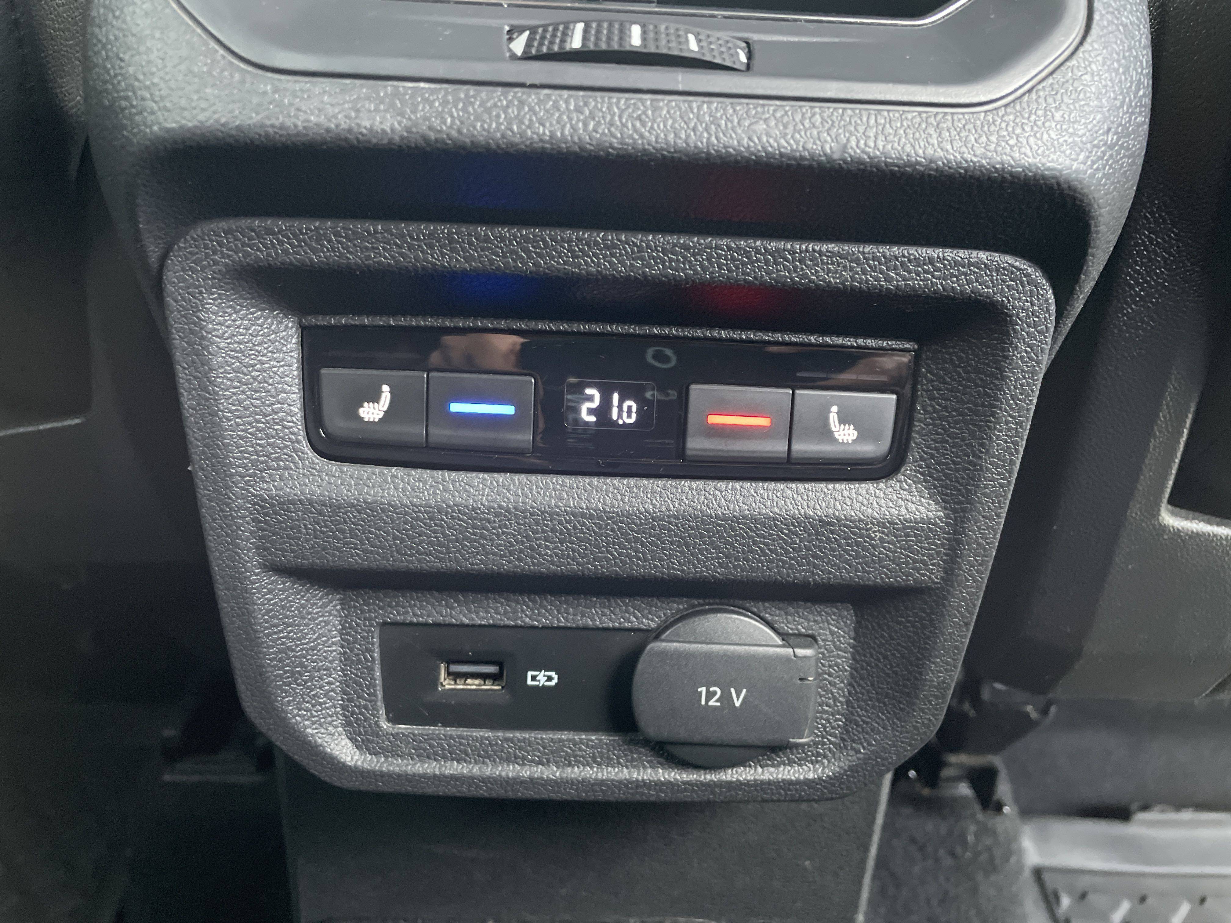 Rear air conditioning