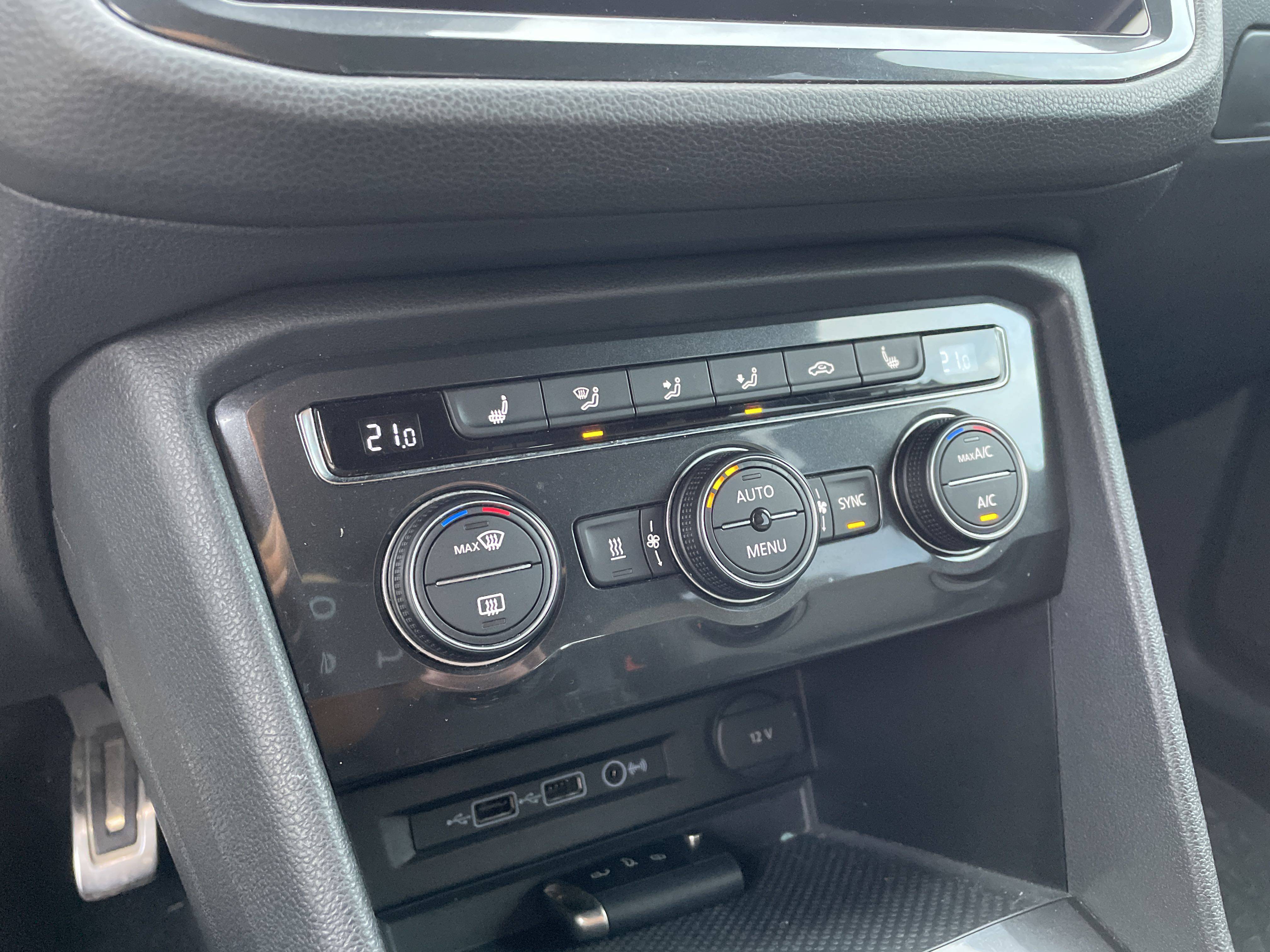 Automatic air conditioning