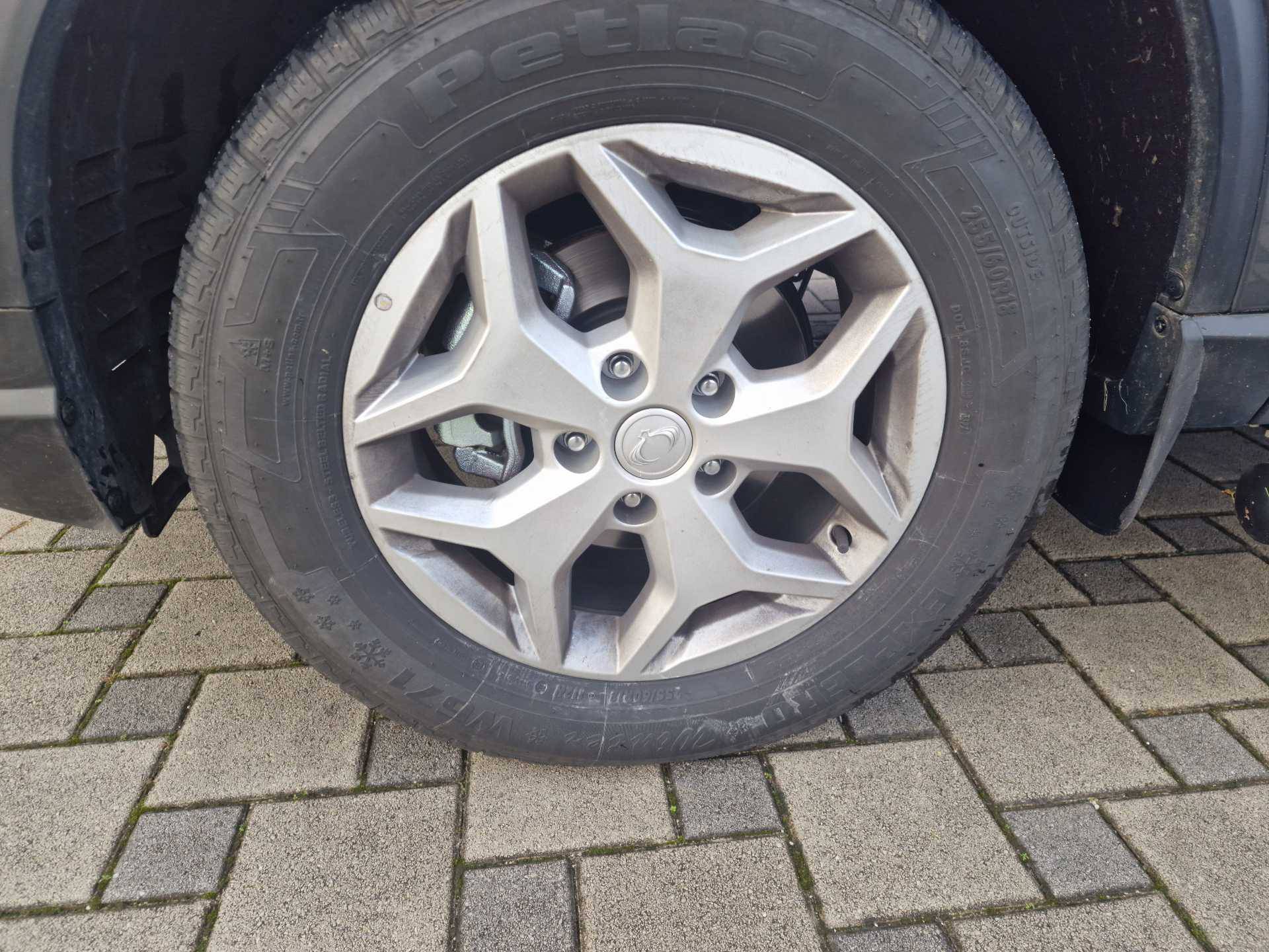 Alloy wheels