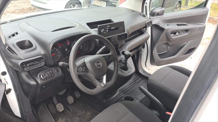 Opel Combo 1.2 turbo benzin