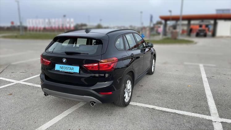 BMW X1 sDrive18d Sport Line