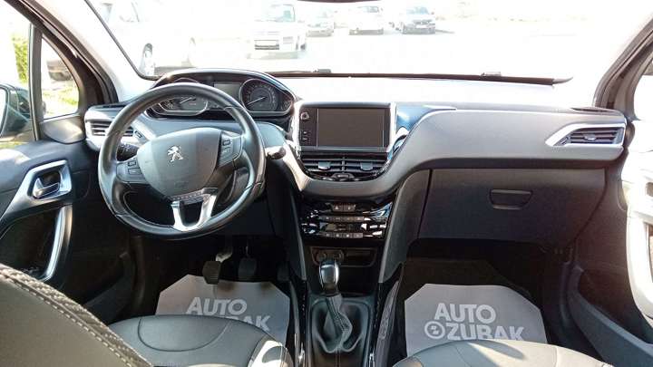 Peugeot 2008 1,5 BlueHDI 100 S&S Allure