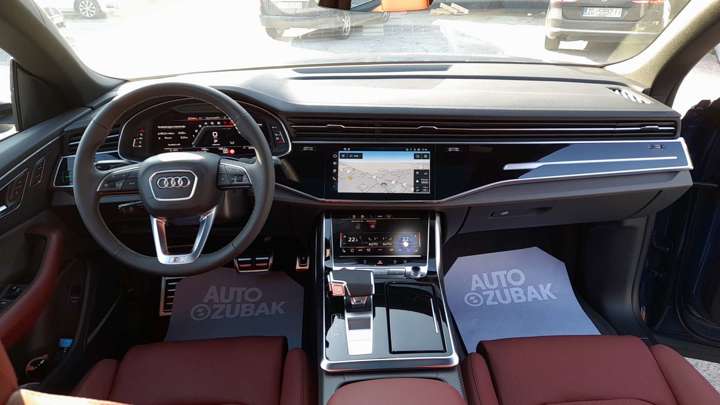 Audi SQ8