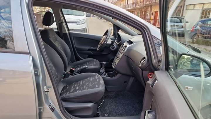 Opel Corsa 1.3 CDTI  5 Vrata