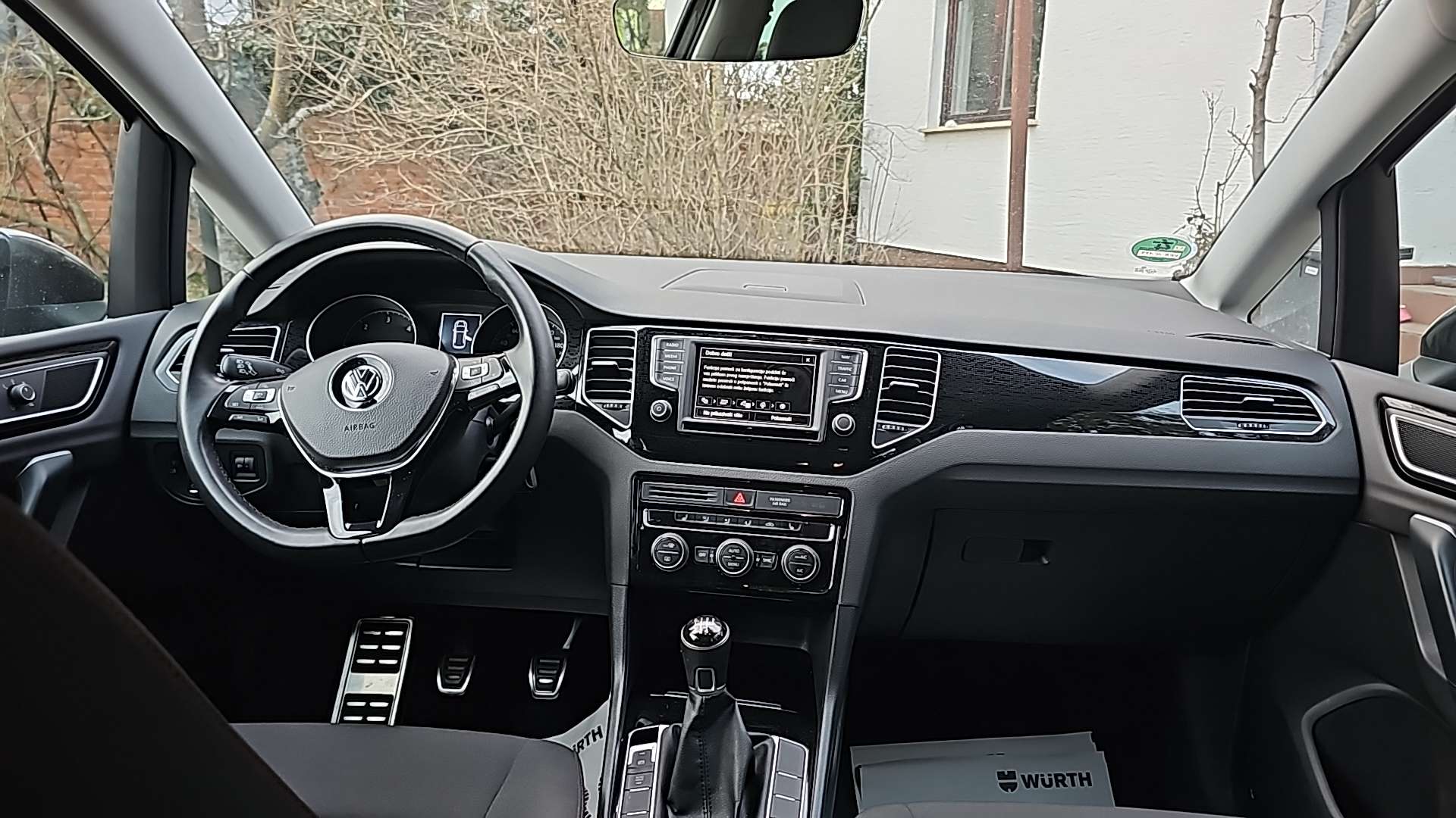 VW Golf Sportsvan 1 6 TDI BMT Comfortline 125 000 km 15.900 NEOSTAR