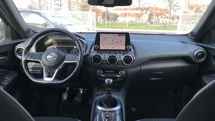 Nissan Juke 1,0 DIG-T N-Connecta