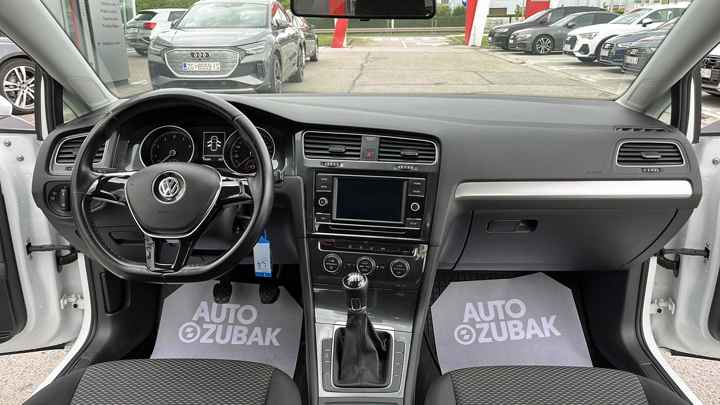 VW Golf 1,0 TSI Trendline HR