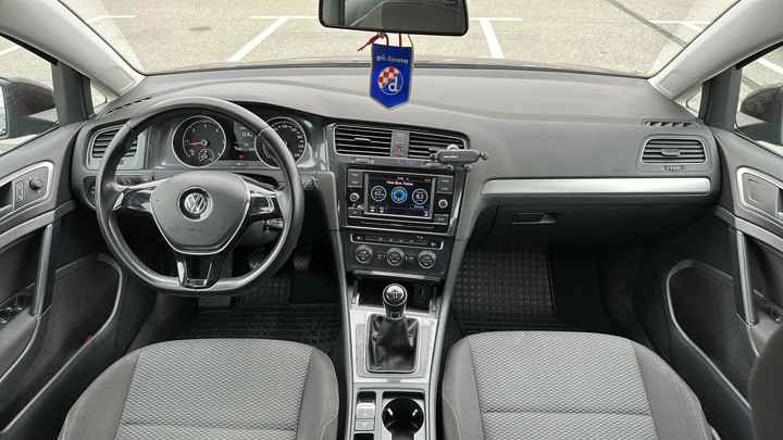 VW Golf 1,6 TDI BMT Trendline HR