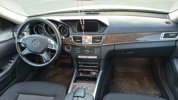 Mercedes-Benz E 200 BlueTEC Avantgarde Aut.