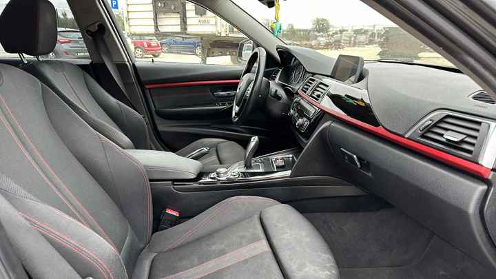 BMW Serija 3 Touring 318d Sport