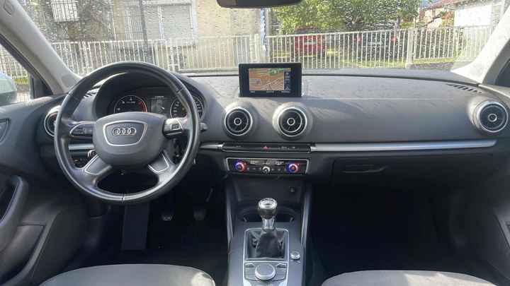 Audi A3 Sportback 1,6 TDI Attraction Comfort