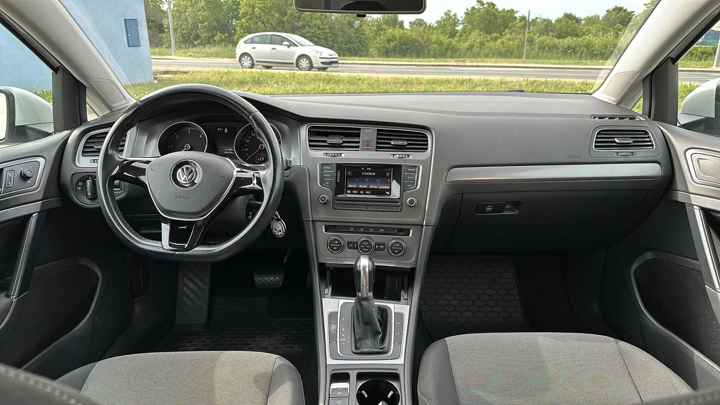 VW Golf 1.6 TDI  DSG Rabbit