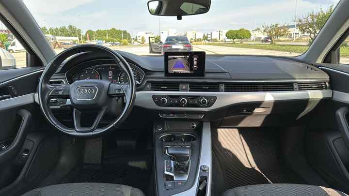 Audi A4 2,0 TDI ultra Select S tronic