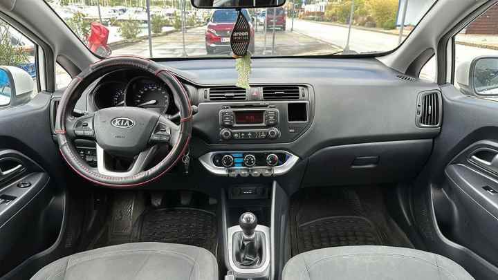 KIA Rio 1.2 Sedan Sport 