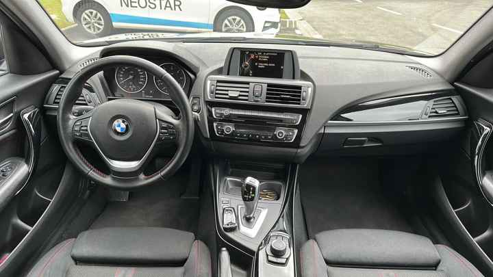 BMW 118d SPORT LINE