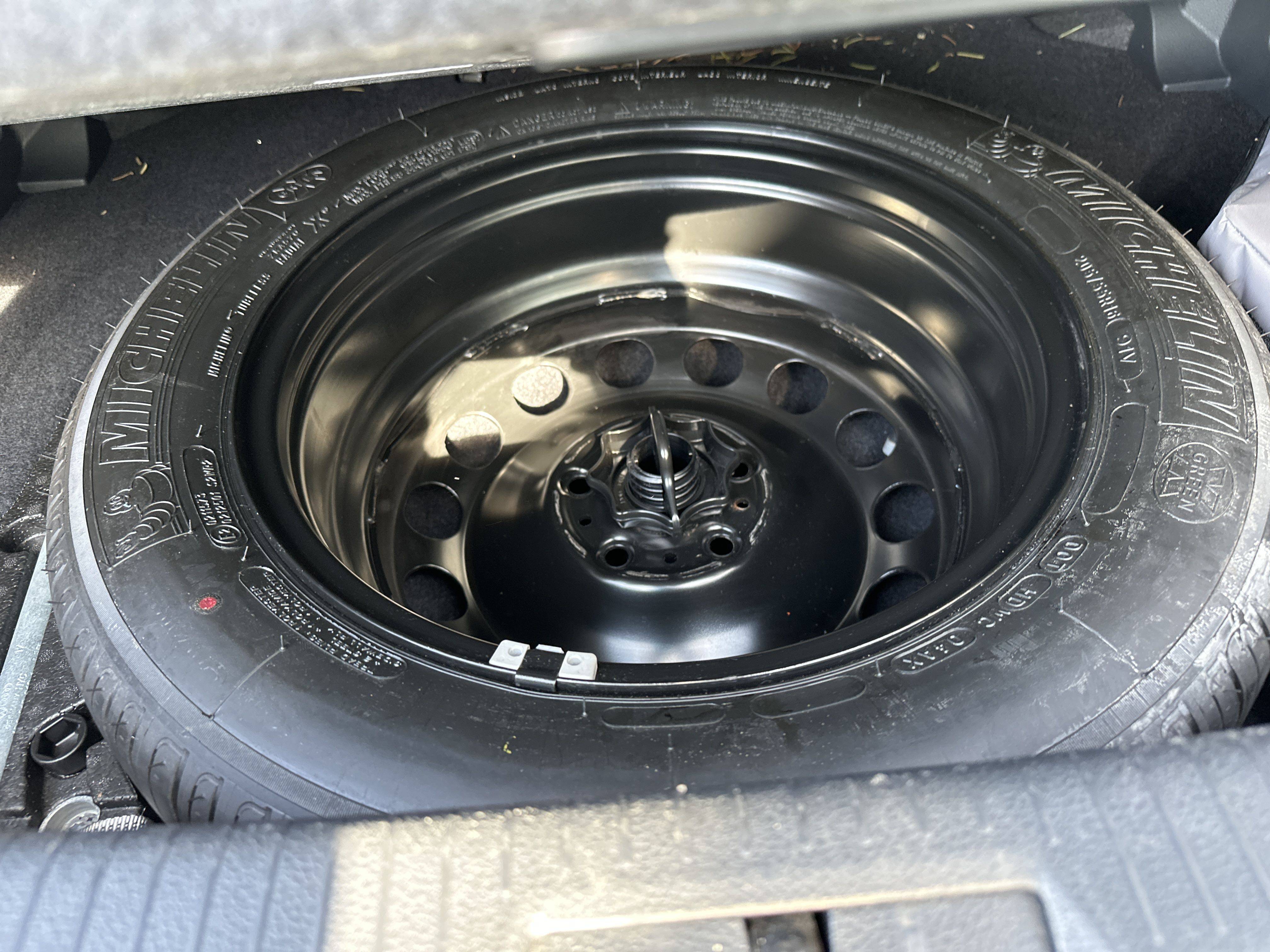 Full size spare wheel