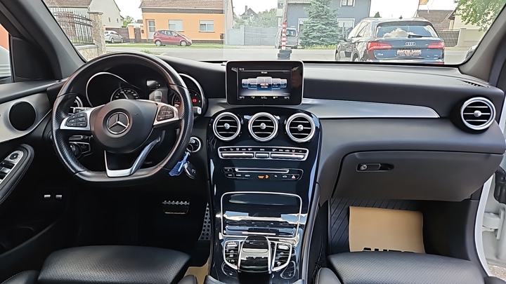 Mercedes-Benz GLC Coupé 220 d 4MATIC Aut.