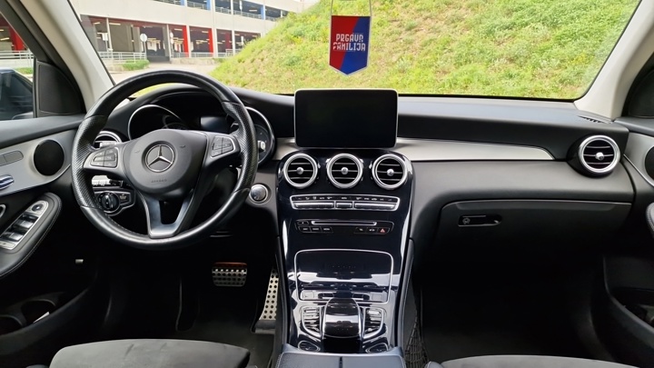 Mercedes-Benz GLC 250 d 4MATIC AMG Line Aut.