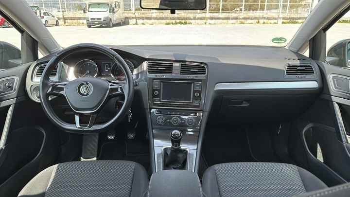 VW Golf 1,0 TSI BMT Trendline