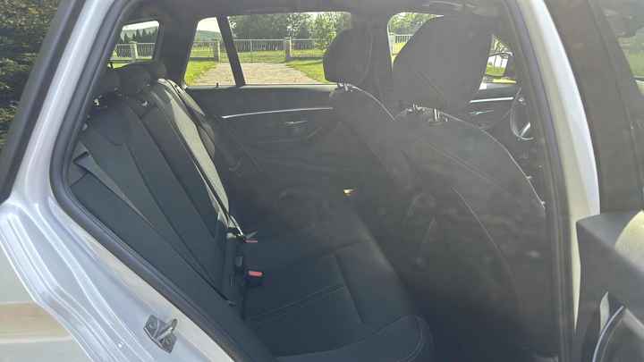 BMW Bmw 316d outside Sportline (Interior OEM M paket)