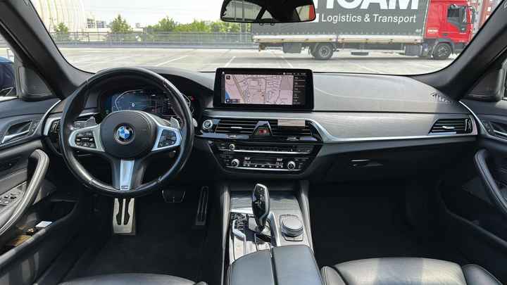 BMW BMW serija 5 530d Xdrive Hybrid