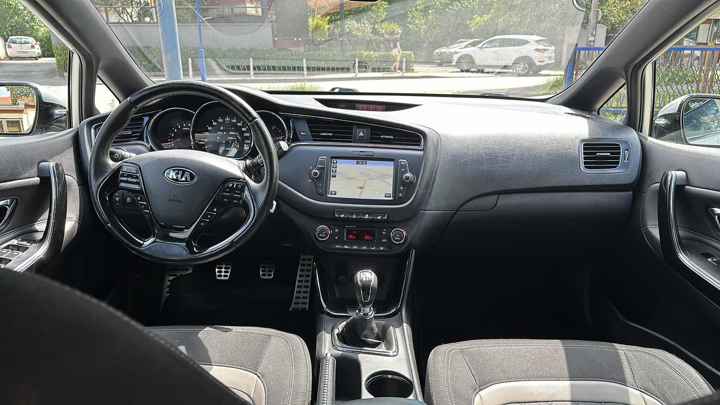 KIA cee'd SW 1,6 CRDI EX GT-line NAVI