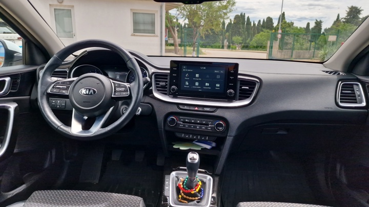 KIA XCeed 1,0 T-GDI LX Joy ISG