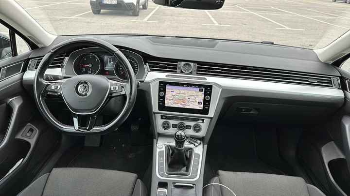 VW Passat 2,0 TDI Connect 4 vrata