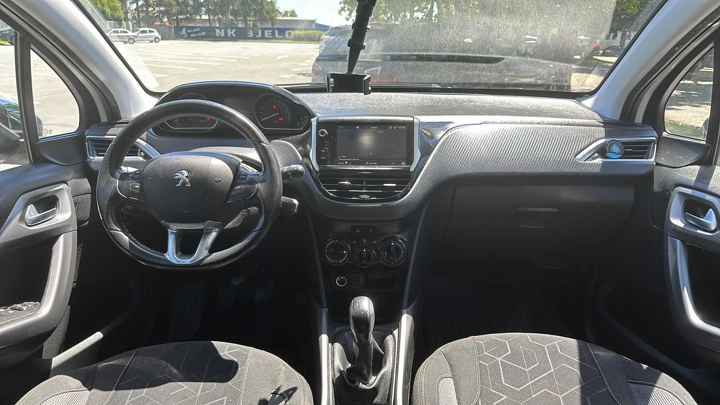 Peugeot 2008 1.2 PureTech Style