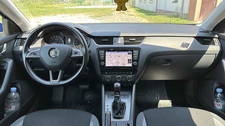 Škoda Octavia Combi 2.0 TDI JOY DSG 5 vrata