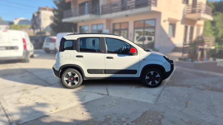 Fiat Panda 1,0 BSG Hybrid Red