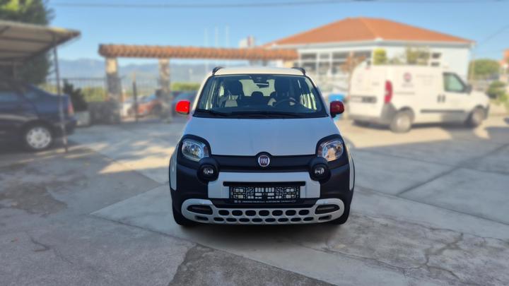 Fiat Panda 1,0 BSG Hybrid Red