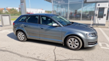 Audi A3 Sportback 1,6 TDI Attraction