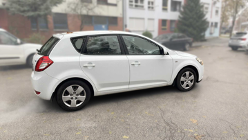 KIA cee'd 1,6 CRDi LX Fresh