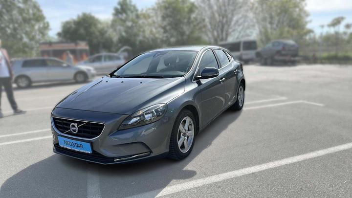 Used 88446 - Volvo V40 V40 D2 Momentum Geartronic cars