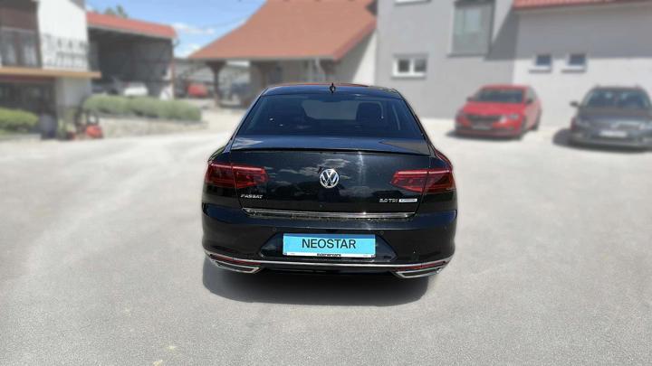 VW Passat 2.0 TDI DSG RLINE