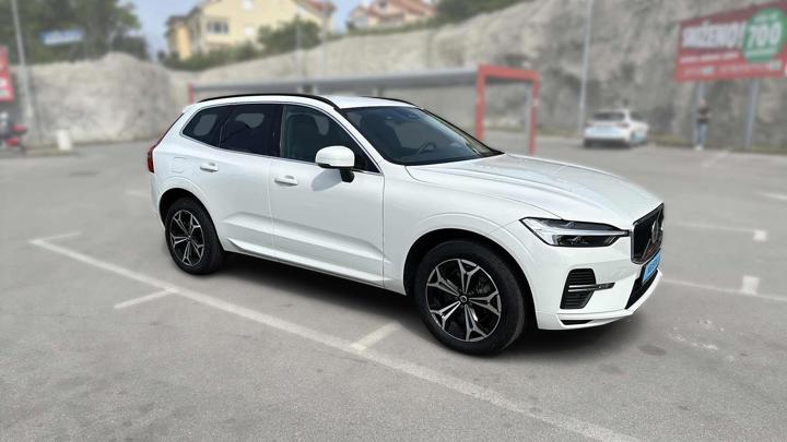 Volvo XC60 B4 Momentum pro