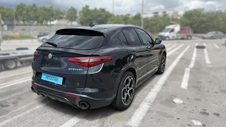 Alfa Romeo Stelvio Q4 2,0 Turbo 280 Veloce Aut.