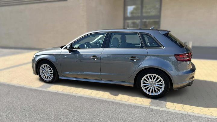 Audi A3 Sportback 1,6 TDI ultra Attraction