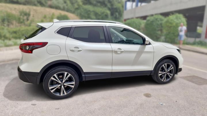 Nissan Qashqai 1,5 dCi N-Connecta