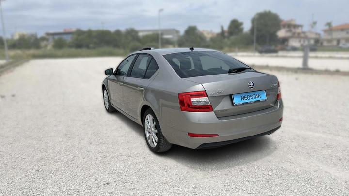 Škoda Octavia 2,0 TDI Elegance DSG