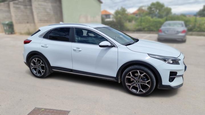 KIA XCeed 1,0 T-GDI LX Joy ISG