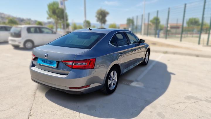 Škoda Superb 1,6 TDI Active DSG