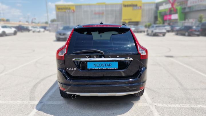 Volvo XC60 FWD D3 Momentum Geartronic