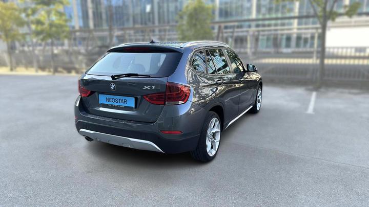 BMW X1 xDrive18d