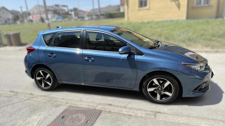 Toyota Auris 1,4 D-4D Luna