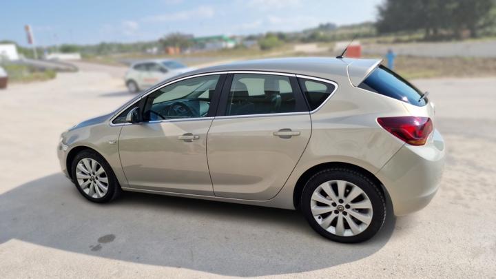 Opel Astra 1,6 16V Cosmo