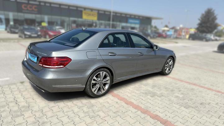 Rabljeni automobil na prodaju iz oglasa 92526 - Mercedes-Benz E-Klasa Mercedes E 300 Bluetec Hybrid