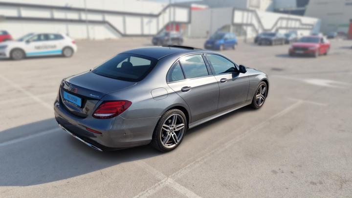 Mercedes-Benz Merceder E220 4 Matic